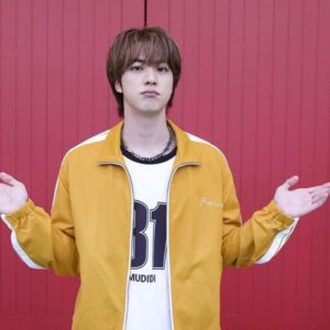 T-Shirt BTS Mudidi 81 Blanc - K-Pop France