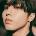 Boucles d'oreilles Pendantes Doré - groupe Stray Kids - K-Pop France
