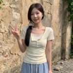 T‑shirt Près du Corps Coréen - K-Pop France