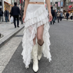 Jupe Longue Asymétrique en Dentelle - K-Pop France